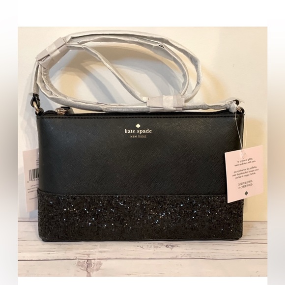 Kate spade purse - Picture 3 of 8